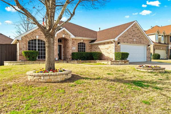 910 Countryside Drive, Cedar Hill, TX 75104