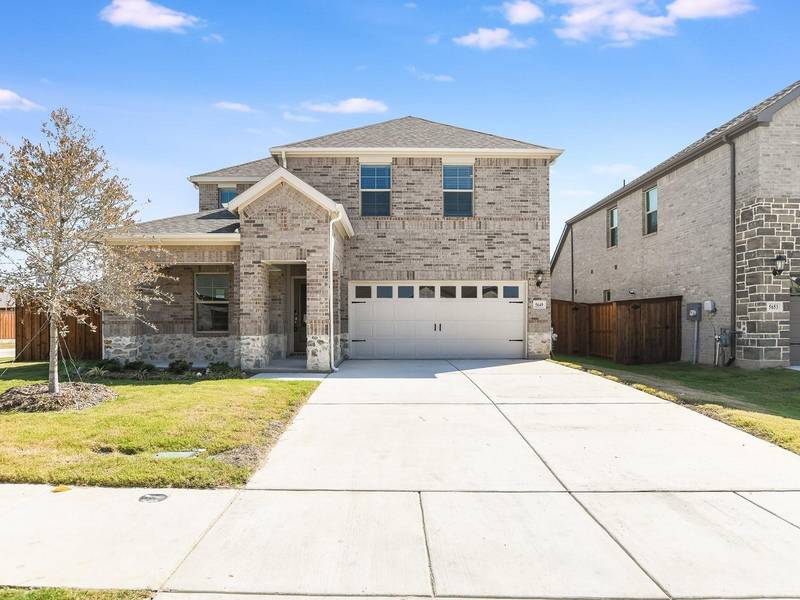 5649 CASTLE PEAK Bend, Fort Worth, TX 76126