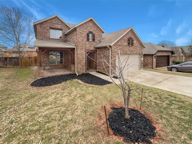 6024 Beachview Lane, Fort Worth, TX 76179