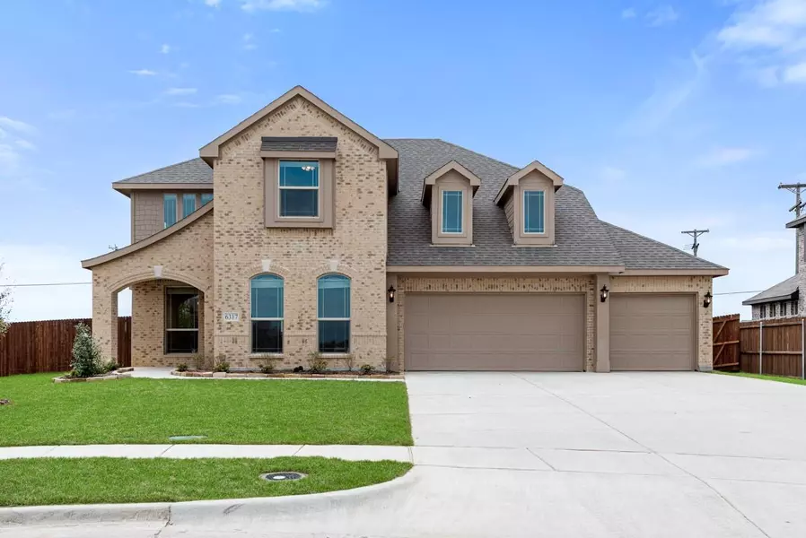 6317 Westfield Drive, Mesquite, TX 75181