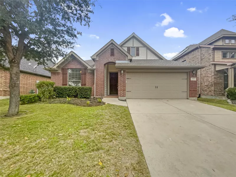 1421 Mockingbird Drive, Aubrey, TX 76227