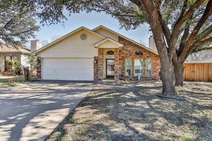 845 Globe Avenue, Blue Mound, TX 76131