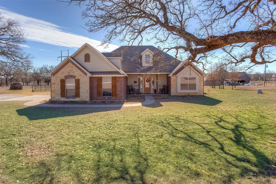 550 Sandlin Lane, Springtown, TX 76082