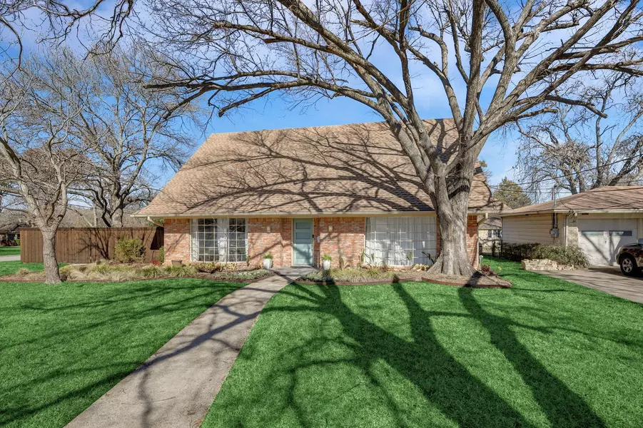 2947 Southwood Drive, Dallas, TX 75233