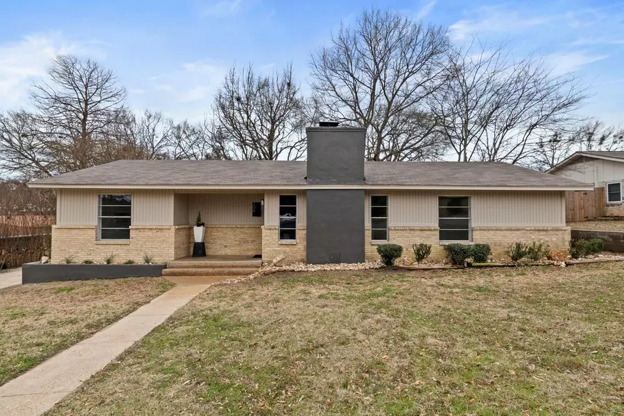 206 E Cross, Mount Pleasant, TX 75455