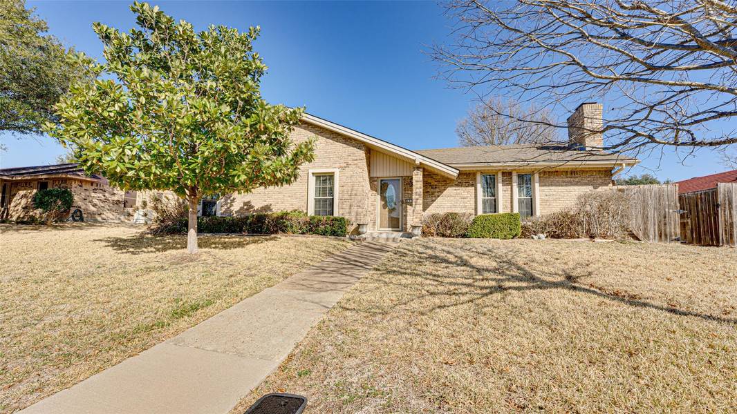 403 Shockley Avenue, Desoto, TX 75115