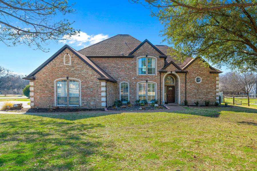 110 S Woodland Trail, Double Oak, TX 75077