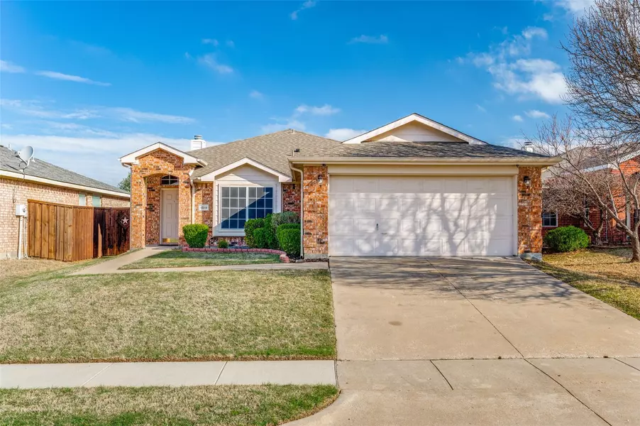 1011 Port Isabel Drive, Little Elm, TX 75068