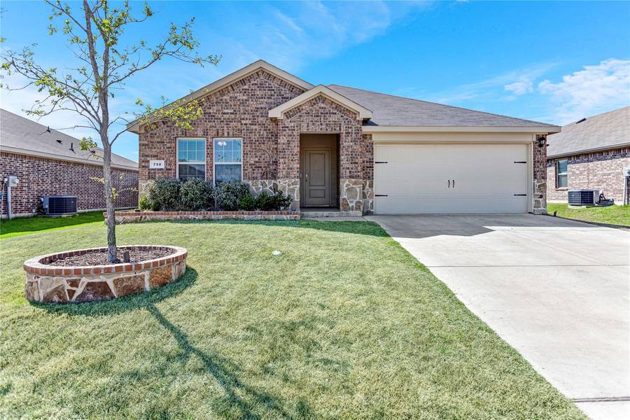 712 Cottonwood Way, Royse City, TX 75189