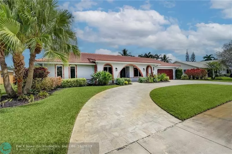 700 SW 75th Ter, Plantation, FL 33317