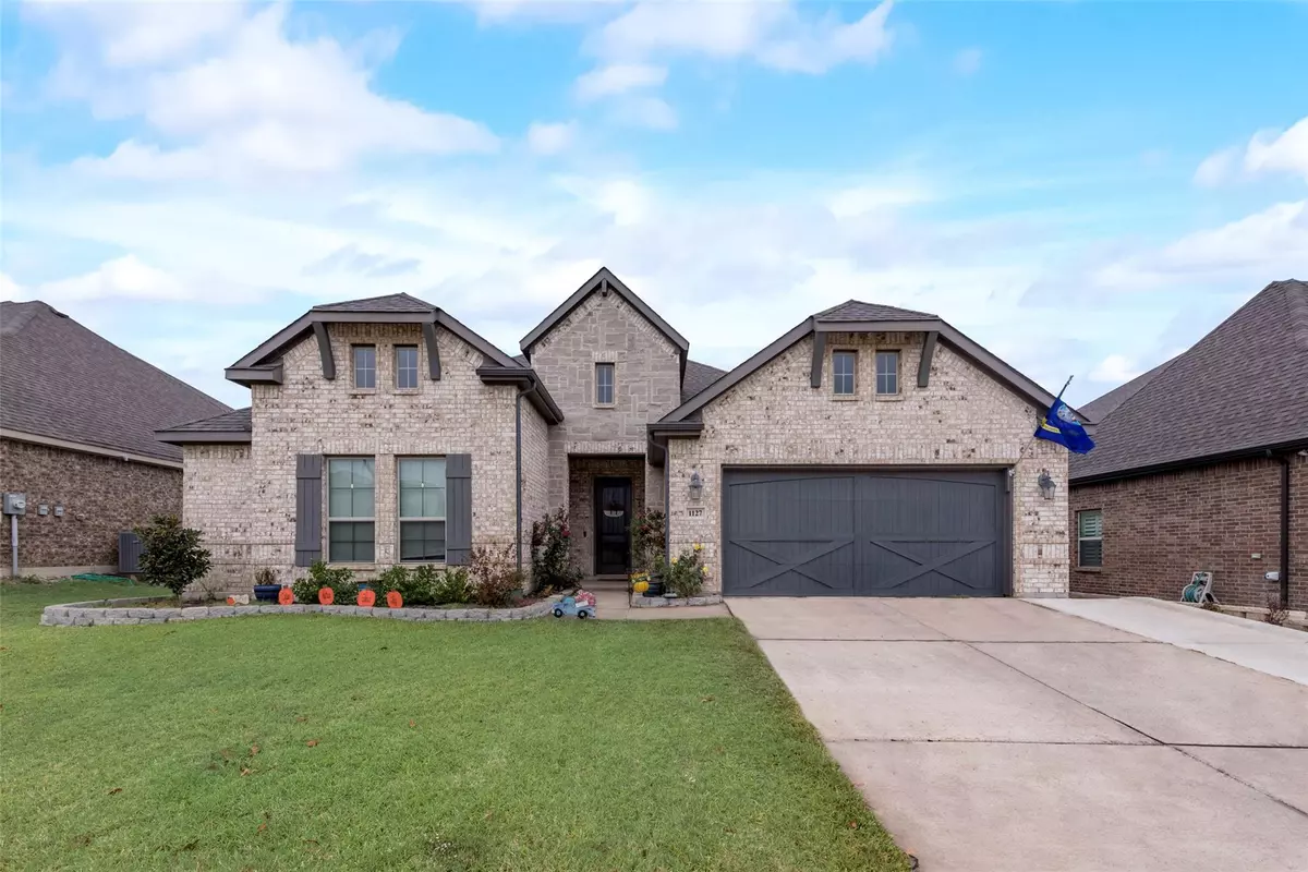 Waxahachie, TX 75165,1127 Planters Way