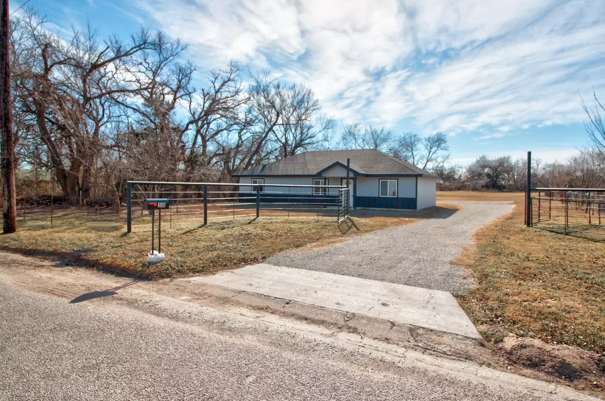 Bowie, TX 76230,316 E Wilbarger Street