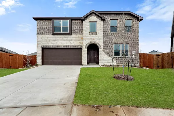 3565 Equinox Drive, Heartland, TX 75126