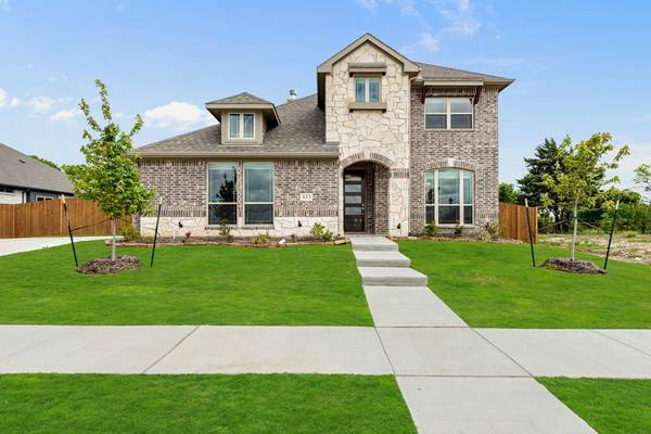 833 Rusty Run Drive, Midlothian, TX 76065