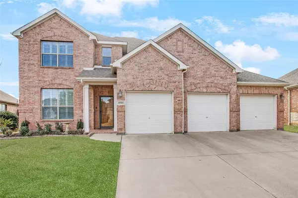 4028 Alderbrook Lane, Fort Worth, TX 76262