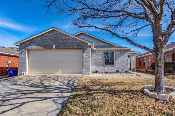 1613 Crown Point Drive, Little Elm, TX 75036