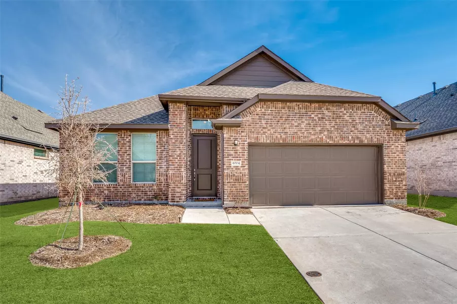 4004 Starlight Creek Drive, Celina, TX 75009