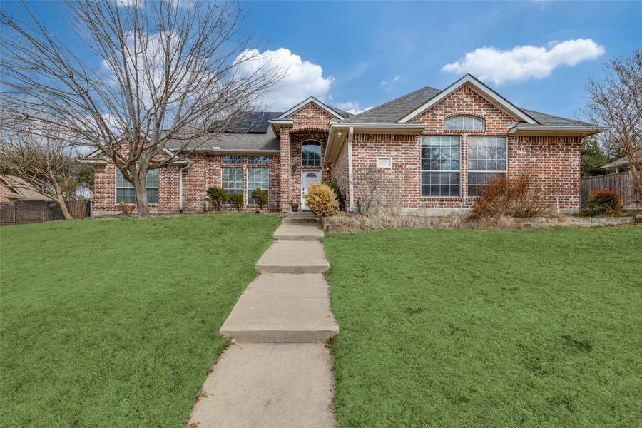 105 Paige Lane, Forney, TX 75126