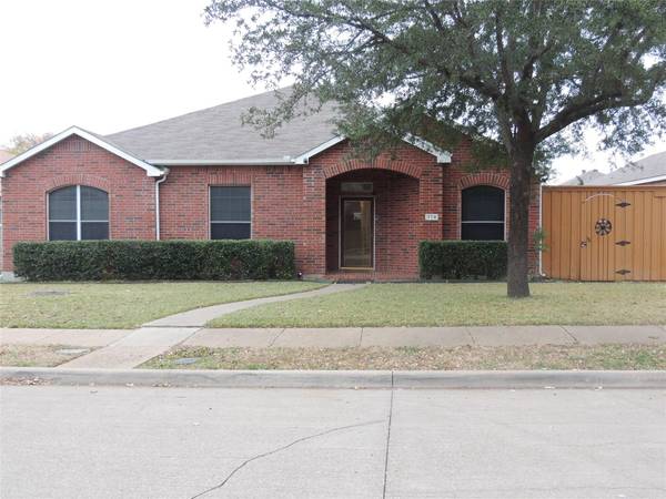 714 Garnet Drive, Mesquite, TX 75149