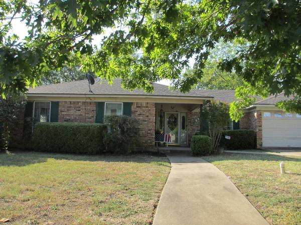 1406 Alford Drive, Hillsboro, TX 76645