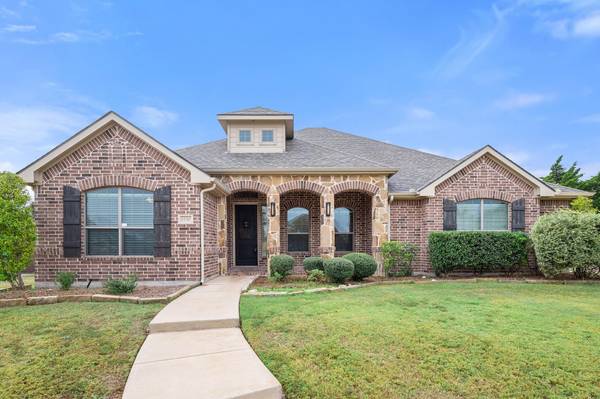 1530 Rugged Court, Midlothian, TX 76065