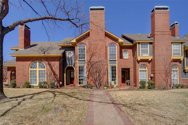 124 Cobblestone Row, Denton, TX 76207