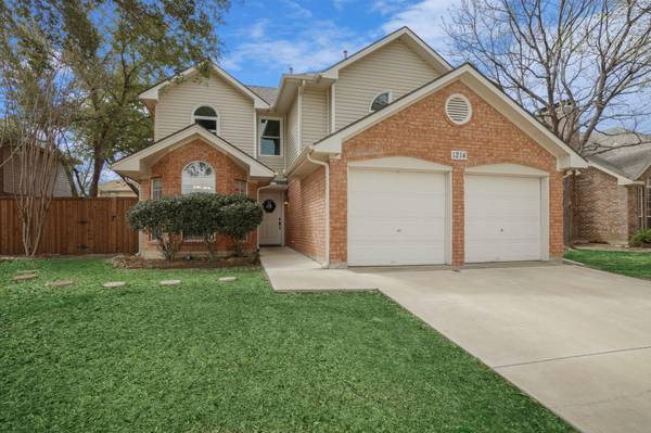 1214 Falling Water Drive, Lewisville, TX 75067