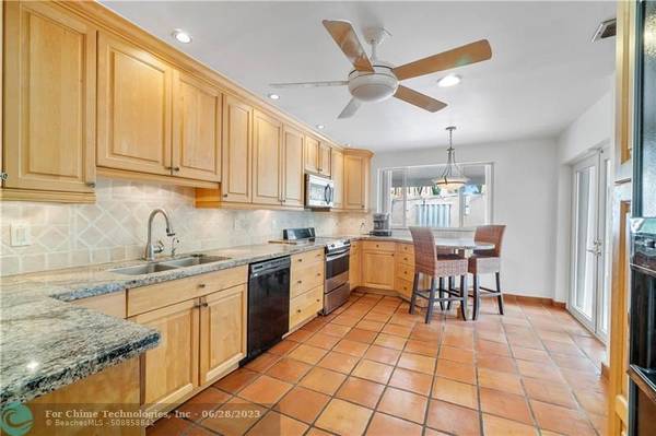 Wilton Manors, FL 33334,1743 NE 28th St