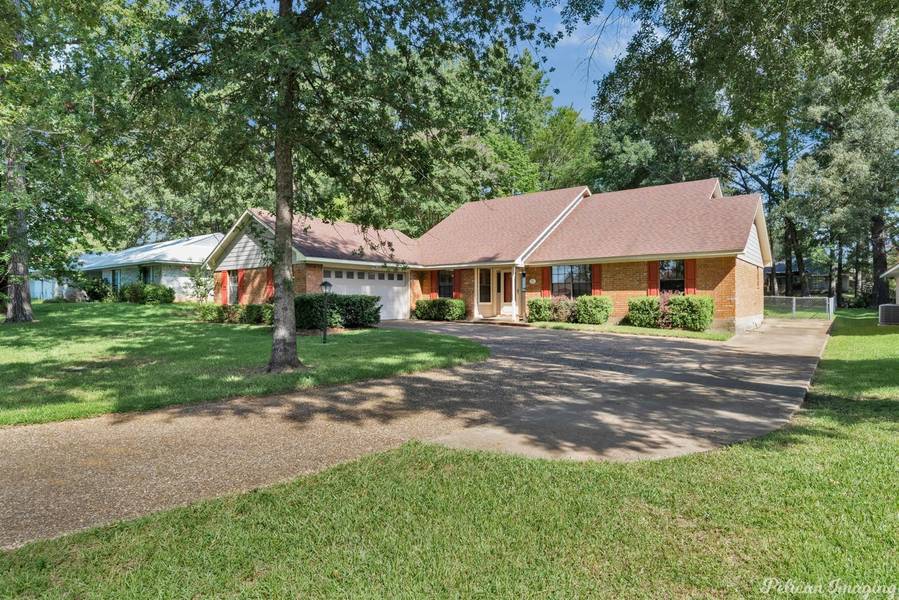 210 Flagg Drive, Haughton, LA 71037