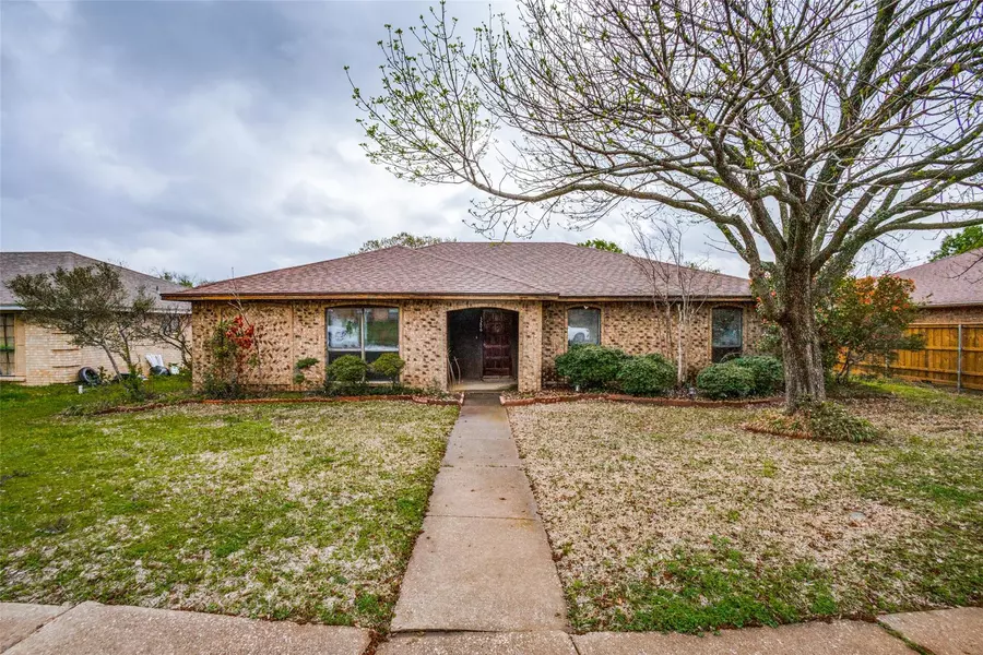 3206 Willowglen Drive, Mesquite, TX 75150