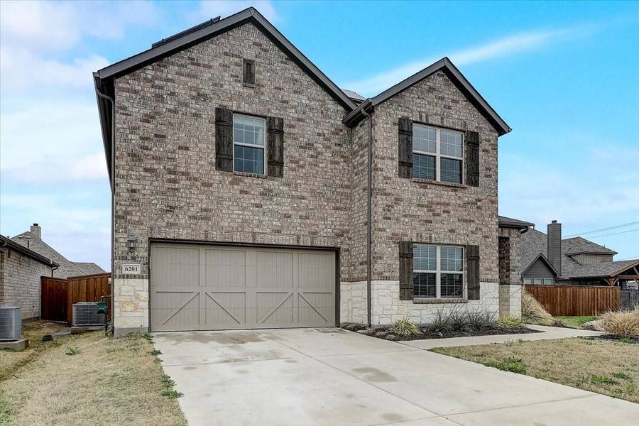 6201 Norley Court, Aubrey, TX 76227