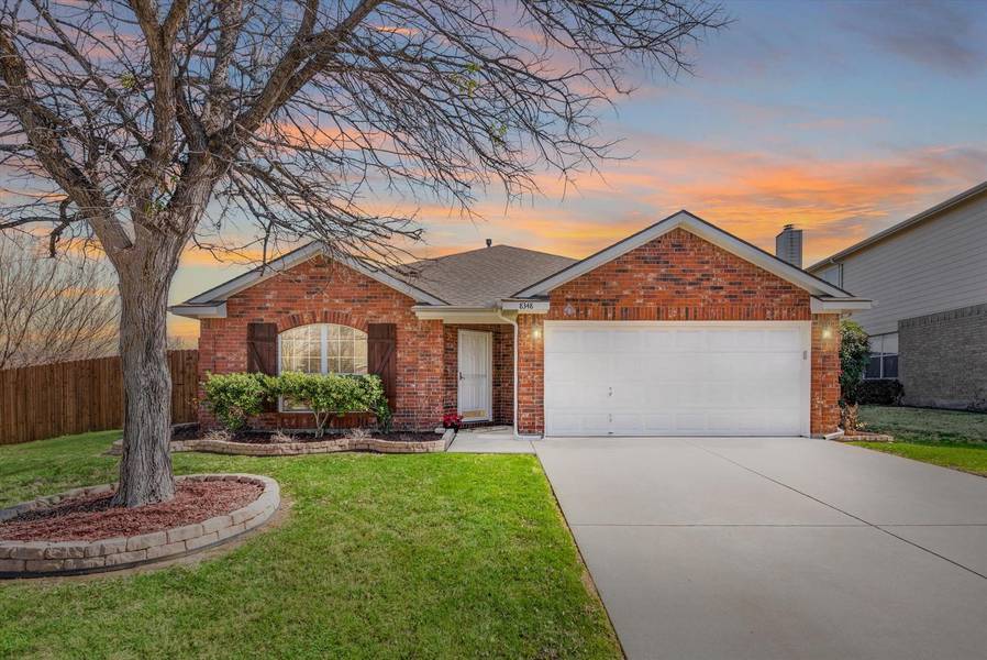 8348 Horse Whisper Lane, Fort Worth, TX 76131