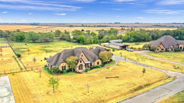 2215 Twin Creeks Court, Pilot Point, TX 76258