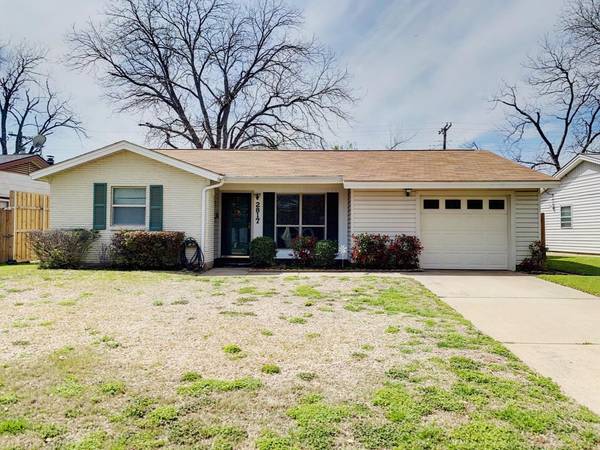 2817 Douglas Avenue, Irving, TX 75062