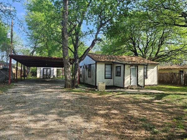 4305 Goddard Road, Fort Worth, TX 76111