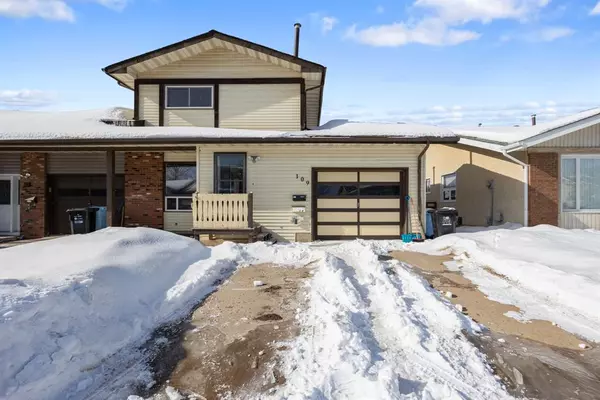 Fort Mcmurray, AB T9J 1J9,109 Grayling CRES