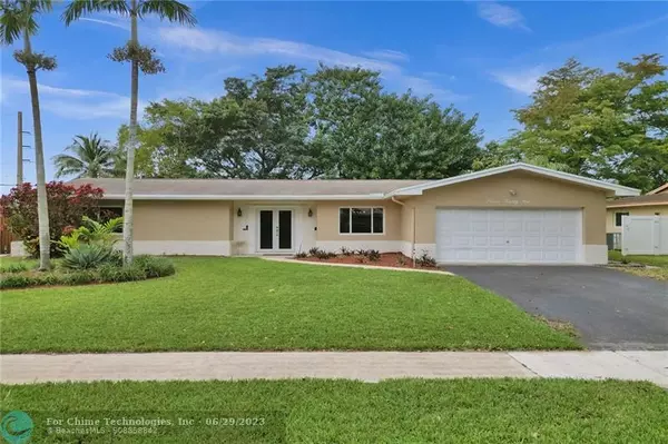 1131 NW 75th Ter, Plantation, FL 33313