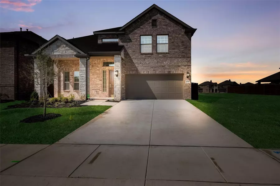 3329 Heathrow Road, Mesquite, TX 75181