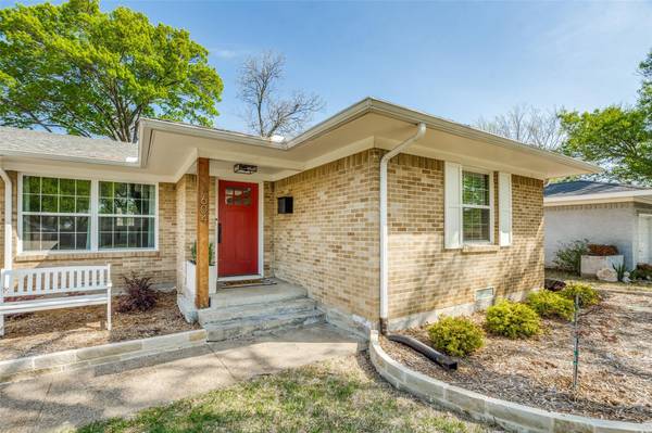 604 Devonshire Drive, Richardson, TX 75080