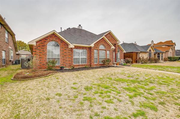 2021 Bent Brook Drive, Mesquite, TX 75181