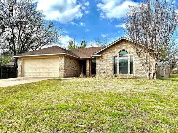 750 S First Avenue, Stephenville, TX 76401