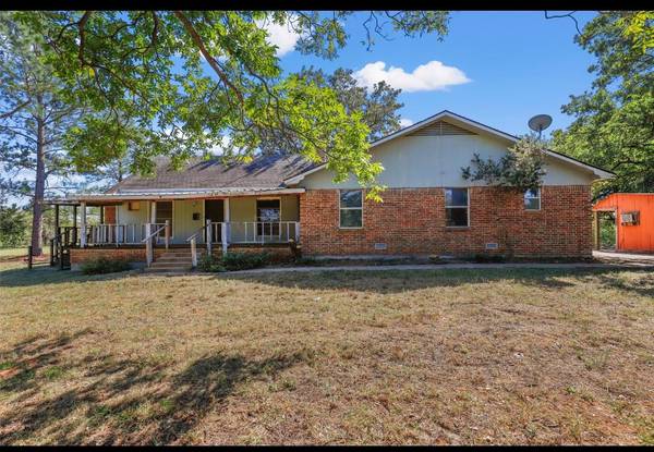 3525 County Road 805,  Cleburne,  TX 76031