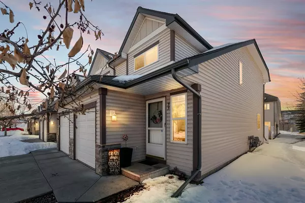 Calgary, AB T2Y 3W1,33 Millview GN SW