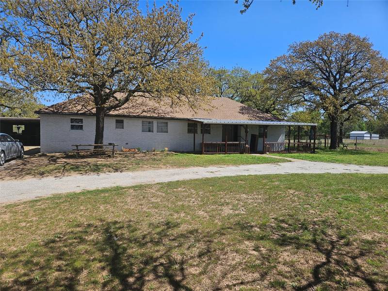 143 Smith Street, Boyd, TX 76023