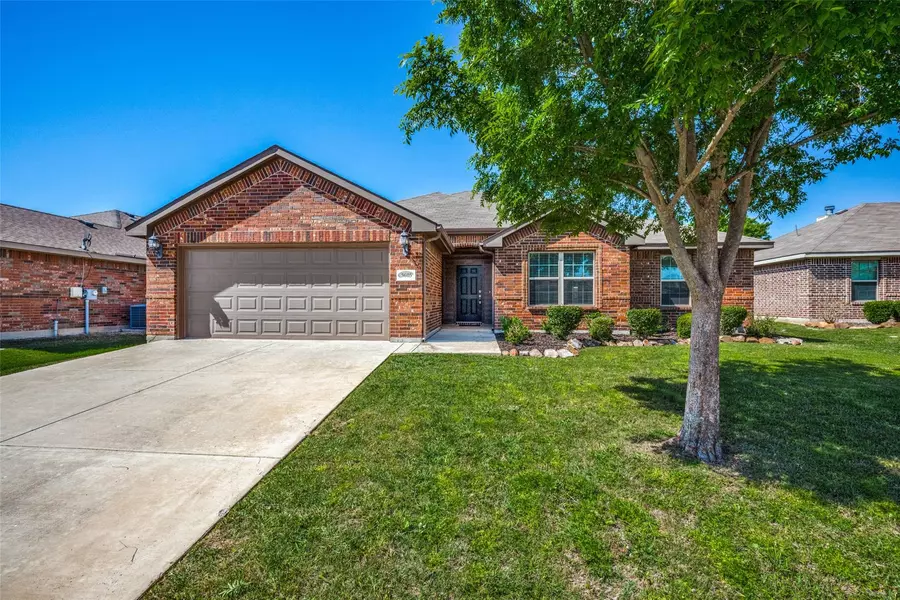 3605 Fallmeadow Street, Denton, TX 76207