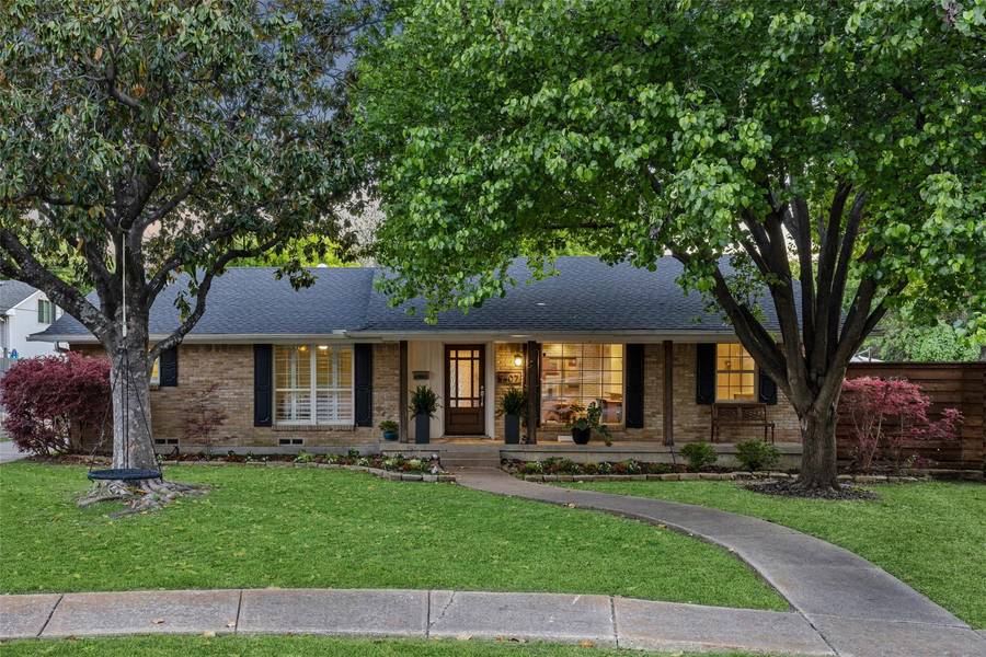 9407 Creel Creek Circle, Dallas, TX 75228