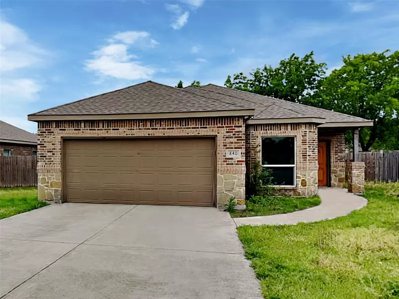 840 Colgate Drive, Lancaster, TX 75134