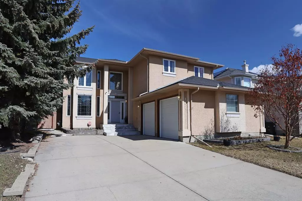 Calgary, AB T3L 1W9,147 Schiller CRES NW