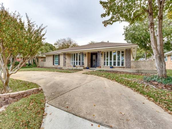 1606 Villanova Drive, Richardson, TX 75081