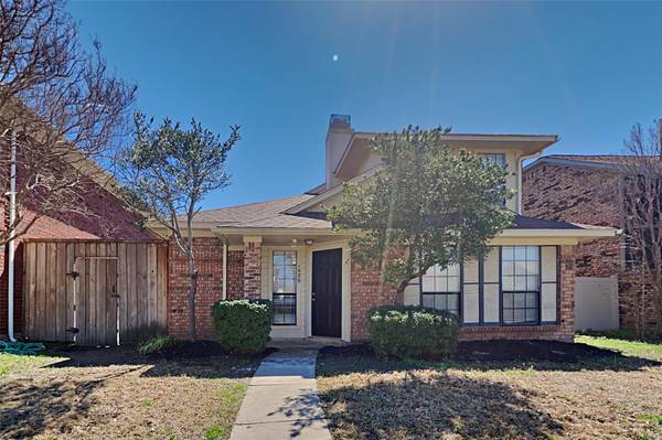 1628 San Francisco Street, Carrollton, TX 75007